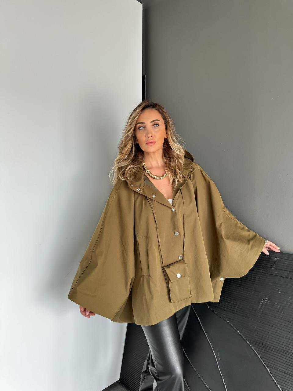Haki Çantalı Yarasa Kol Trençkot