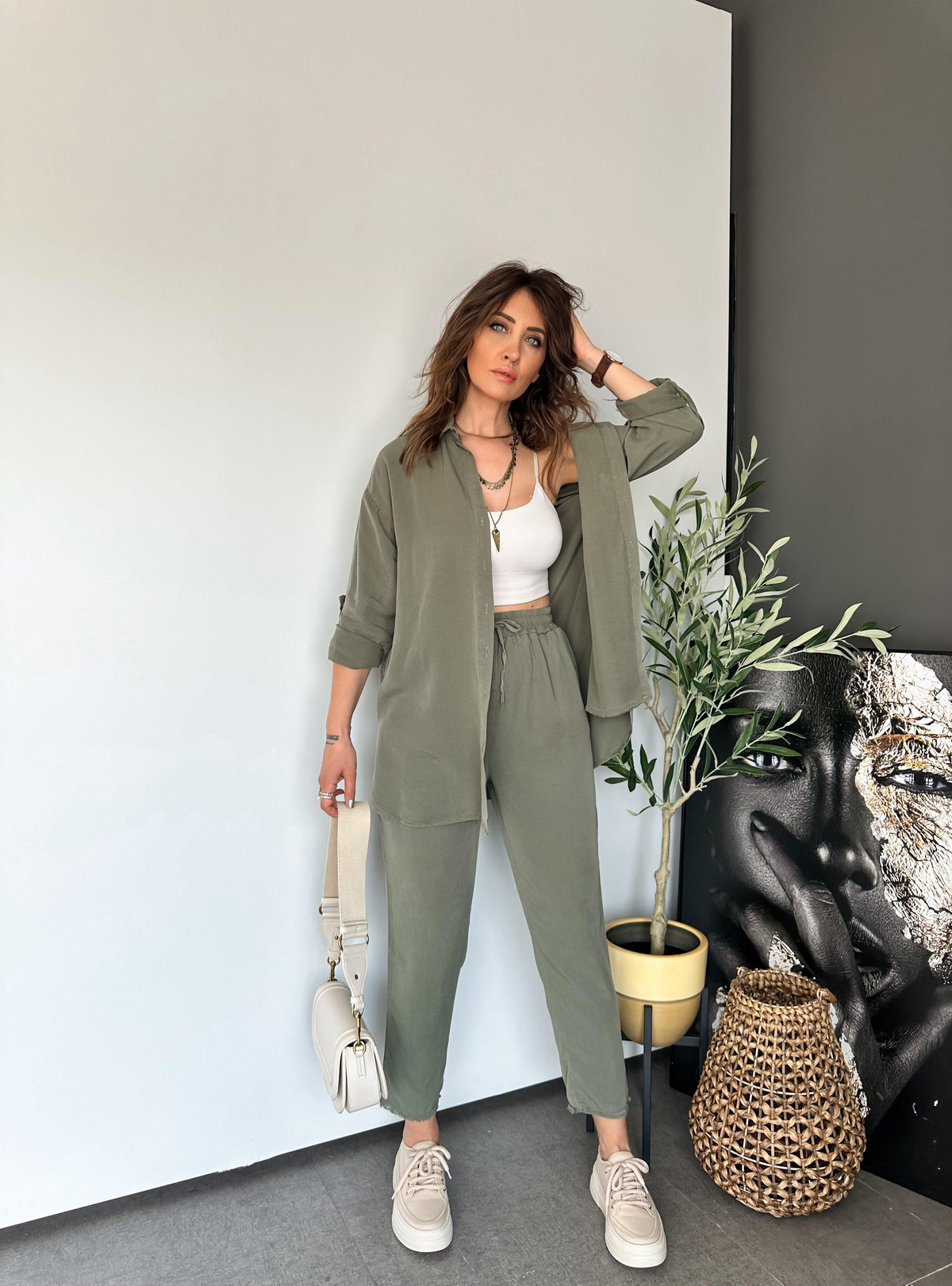 Haki Gömlekli Cotton Takım