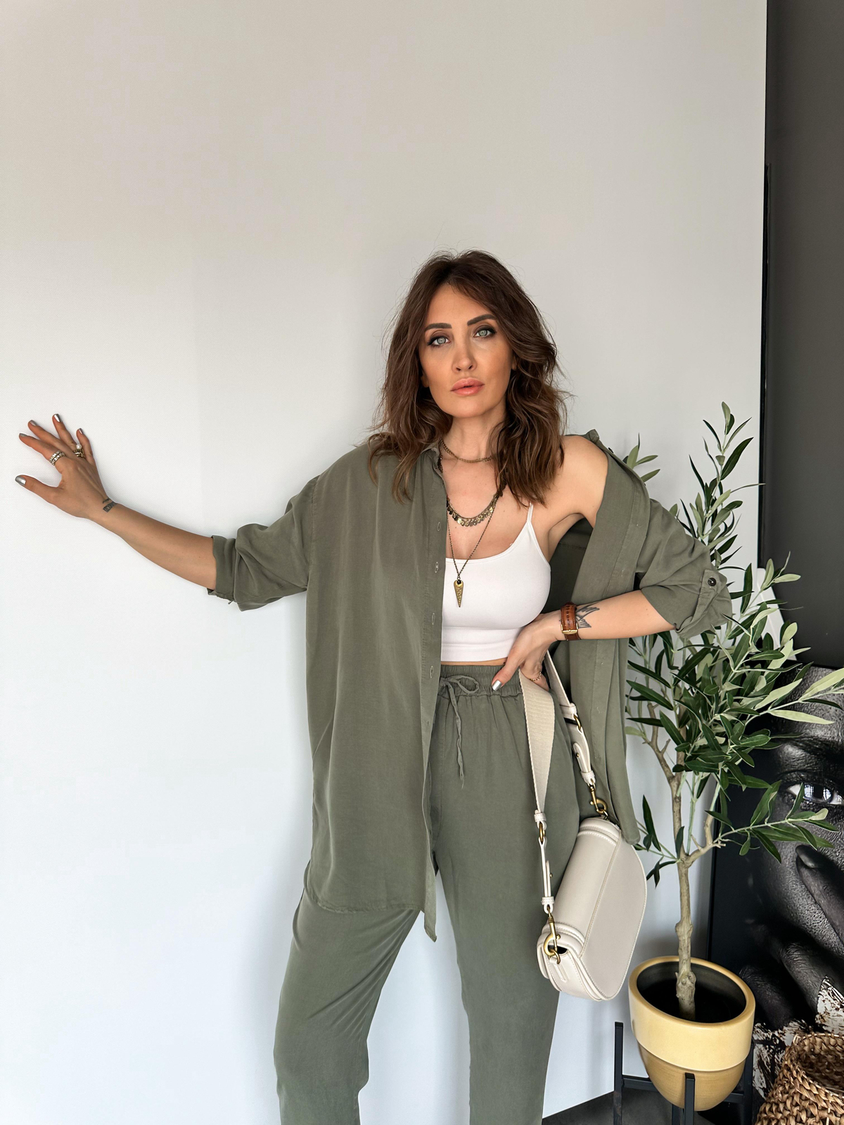 Haki Gömlekli Cotton Takım