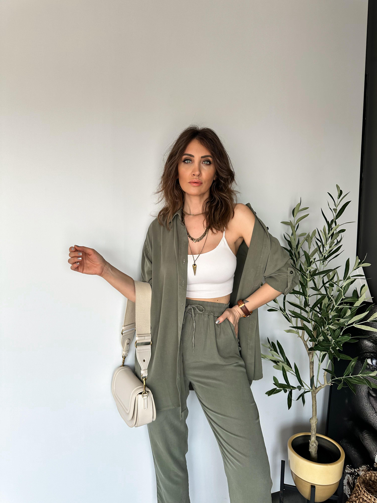 Haki Gömlekli Cotton Takım