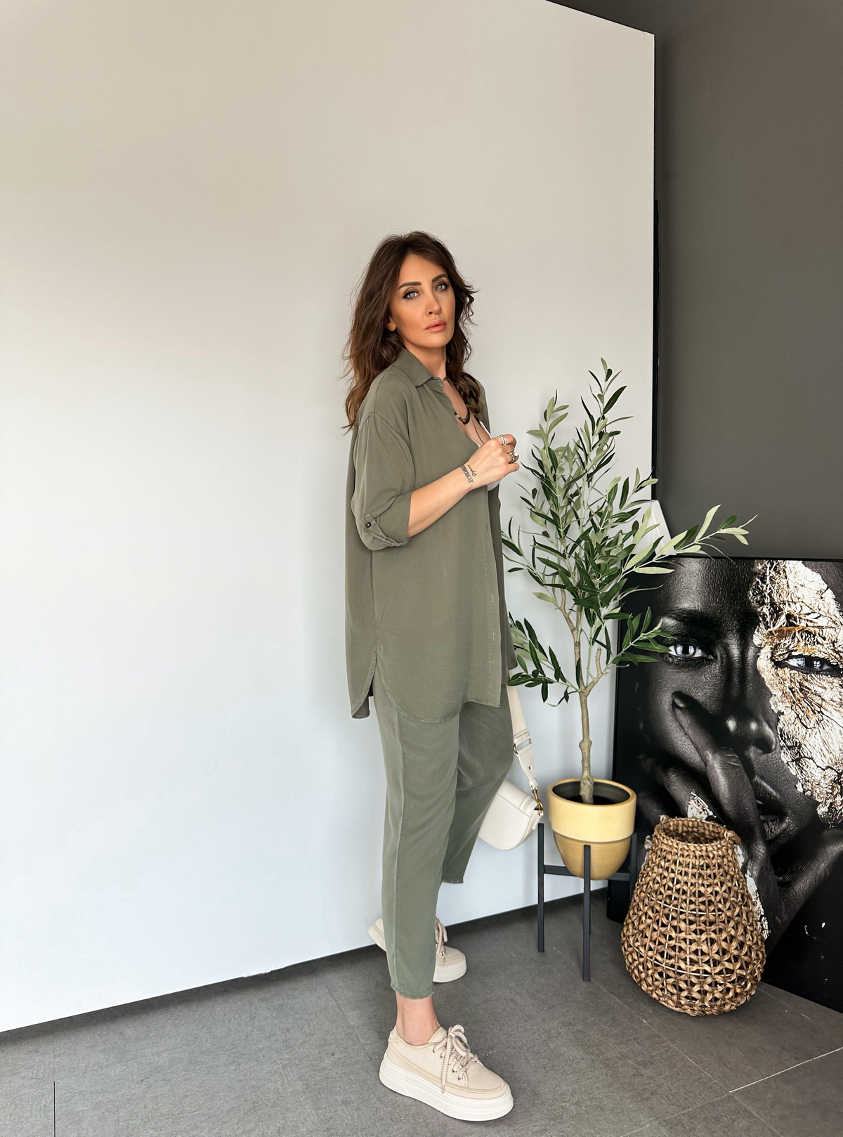 Haki Gömlekli Cotton Takım