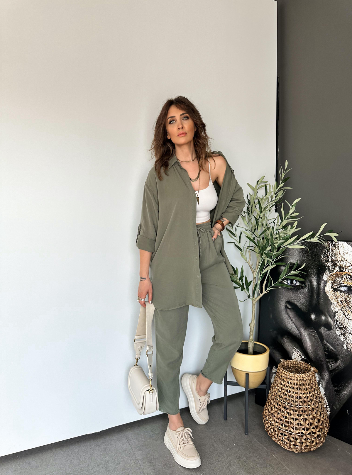Haki Gömlekli Cotton Takım