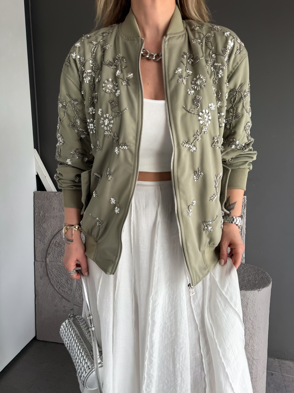 Haki Gümüş Pullu Bomber Ceket