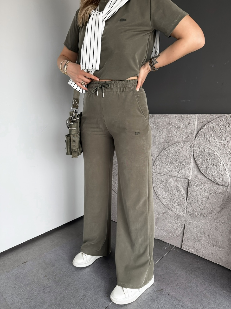 Haki Logolu Pike Takım