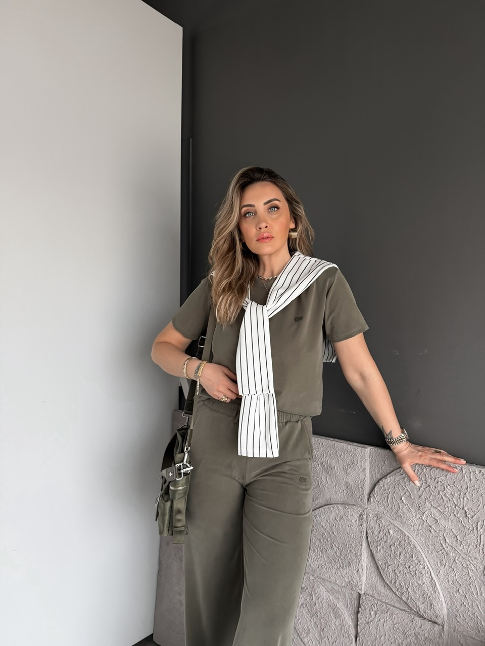 Haki Logolu Pike Takım