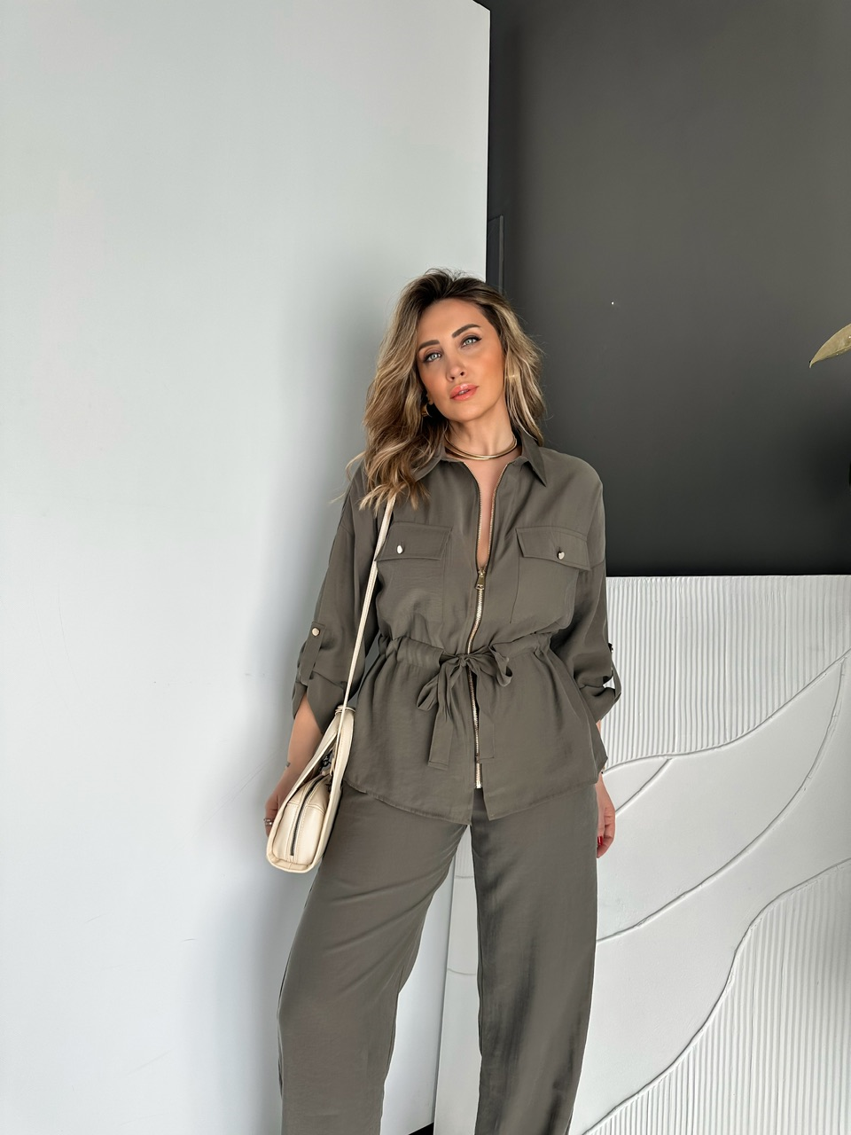 Haki Manşetli Fermuarlı Casual Takım