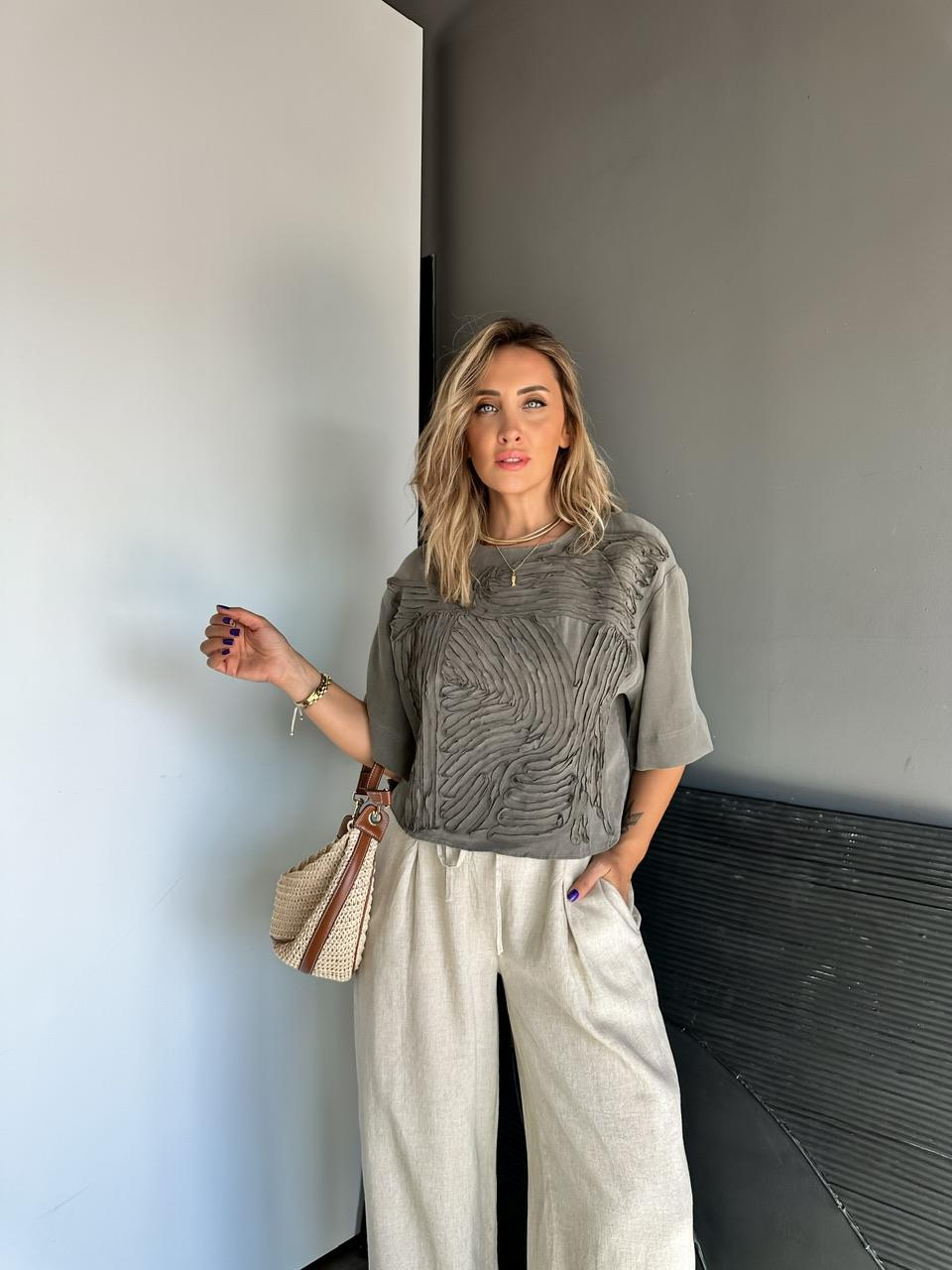 Haki Parça Dikişli Tasarım Soft Bluz