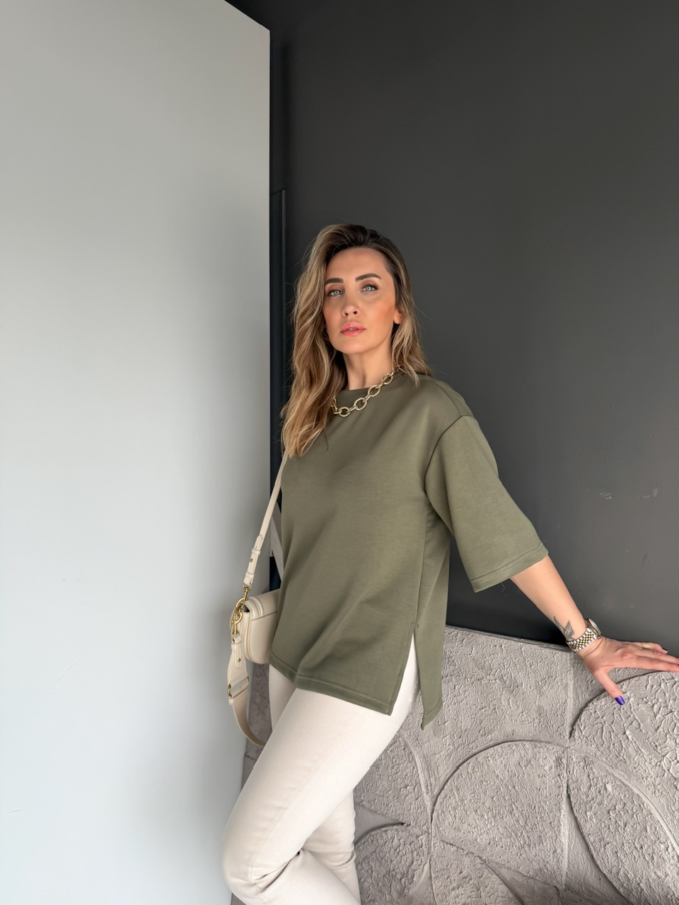 Haki Yırtmaçlı Salaş Tshirt