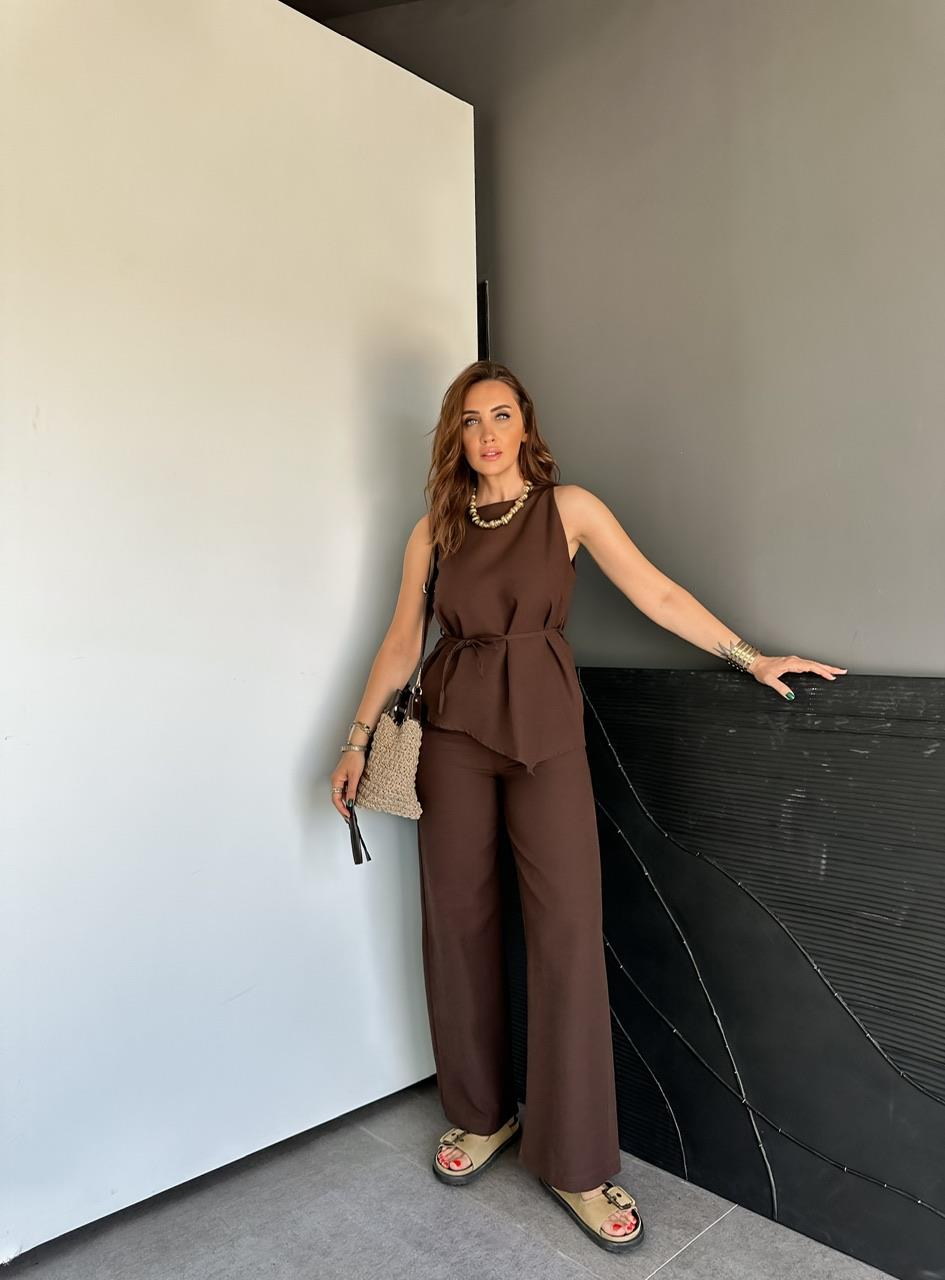 Kahve Asimetrik Bluzlu Keten Takım