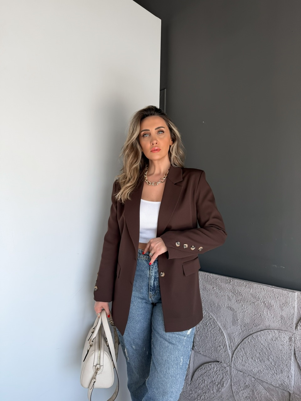 Kahve Asimetrik Düğmeli Blazer Ceket