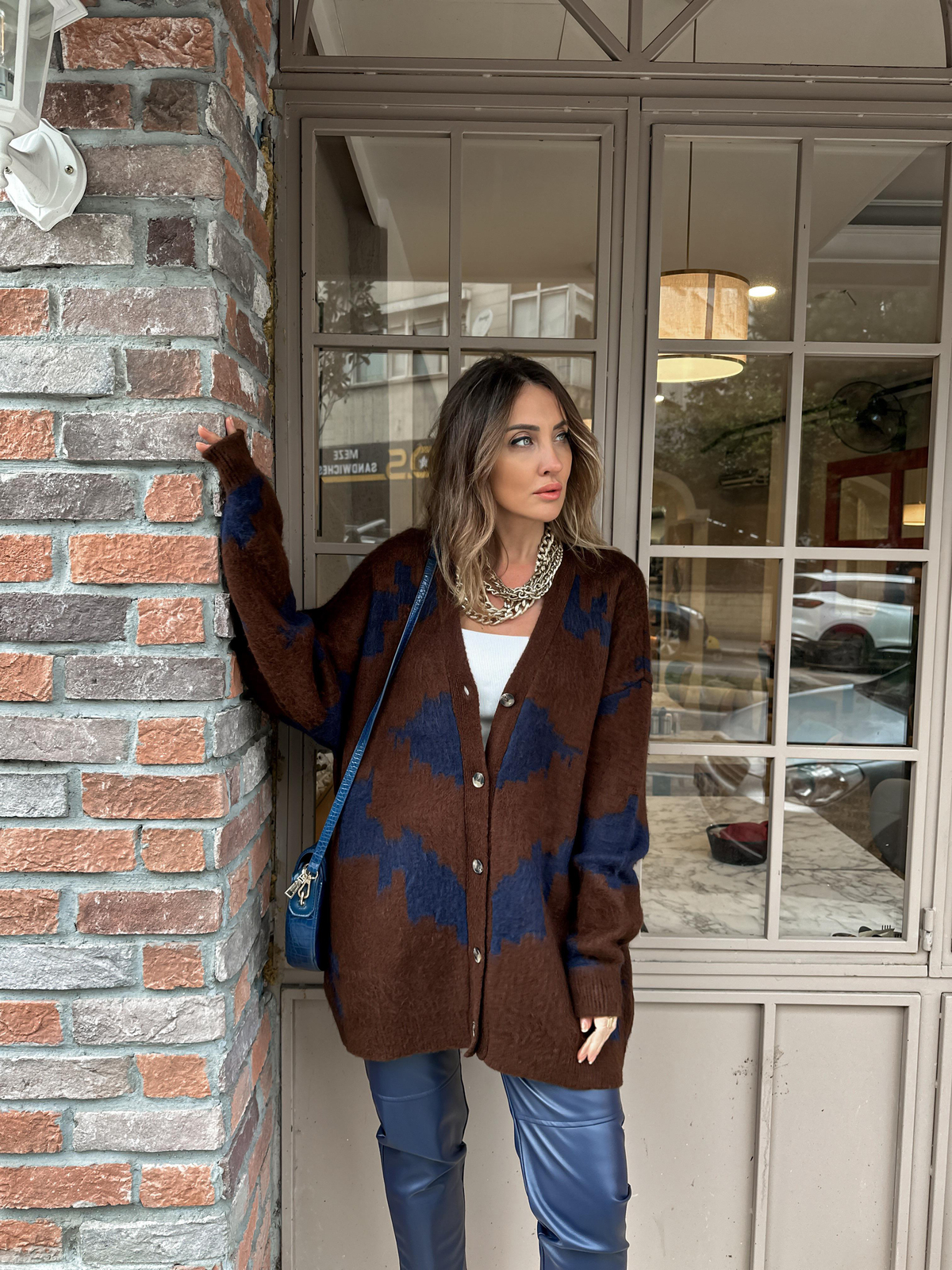 Kahve Batik Desen Dokulu Hırka