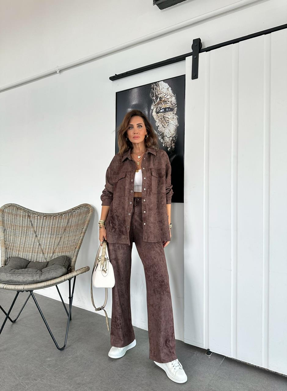 Kahve Batik Desen Gömlekli Takım