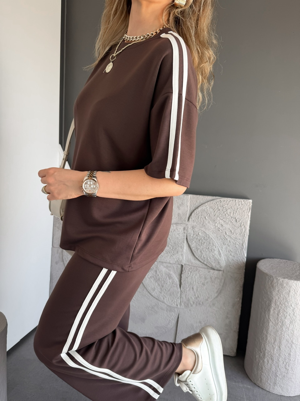 Kahve Beyaz Biyeli Modal Basic Takım