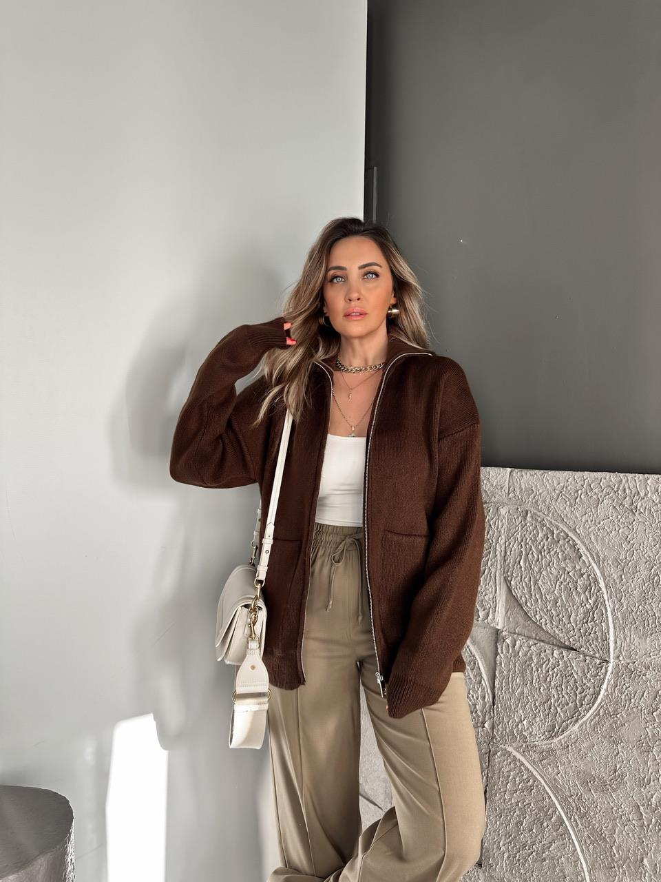 Kahve Cepli Çift Fermuarlı Hırka