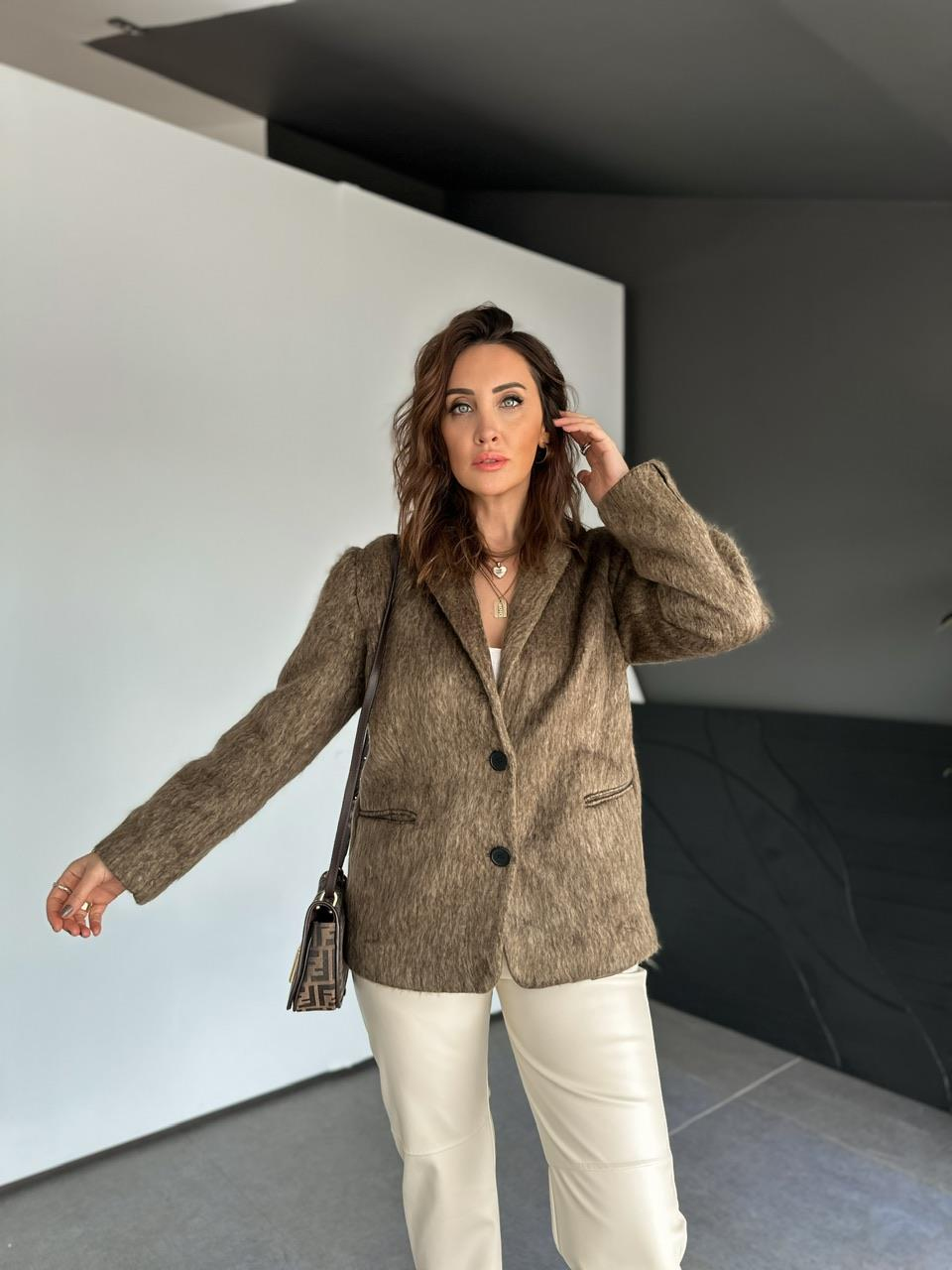 Kahve Cepli Dokulu Blazer Ceket