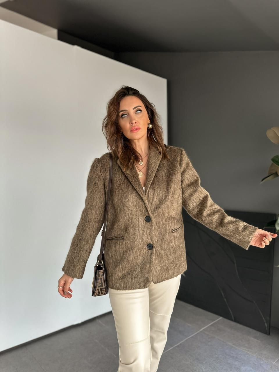 Kahve Cepli Dokulu Blazer Ceket