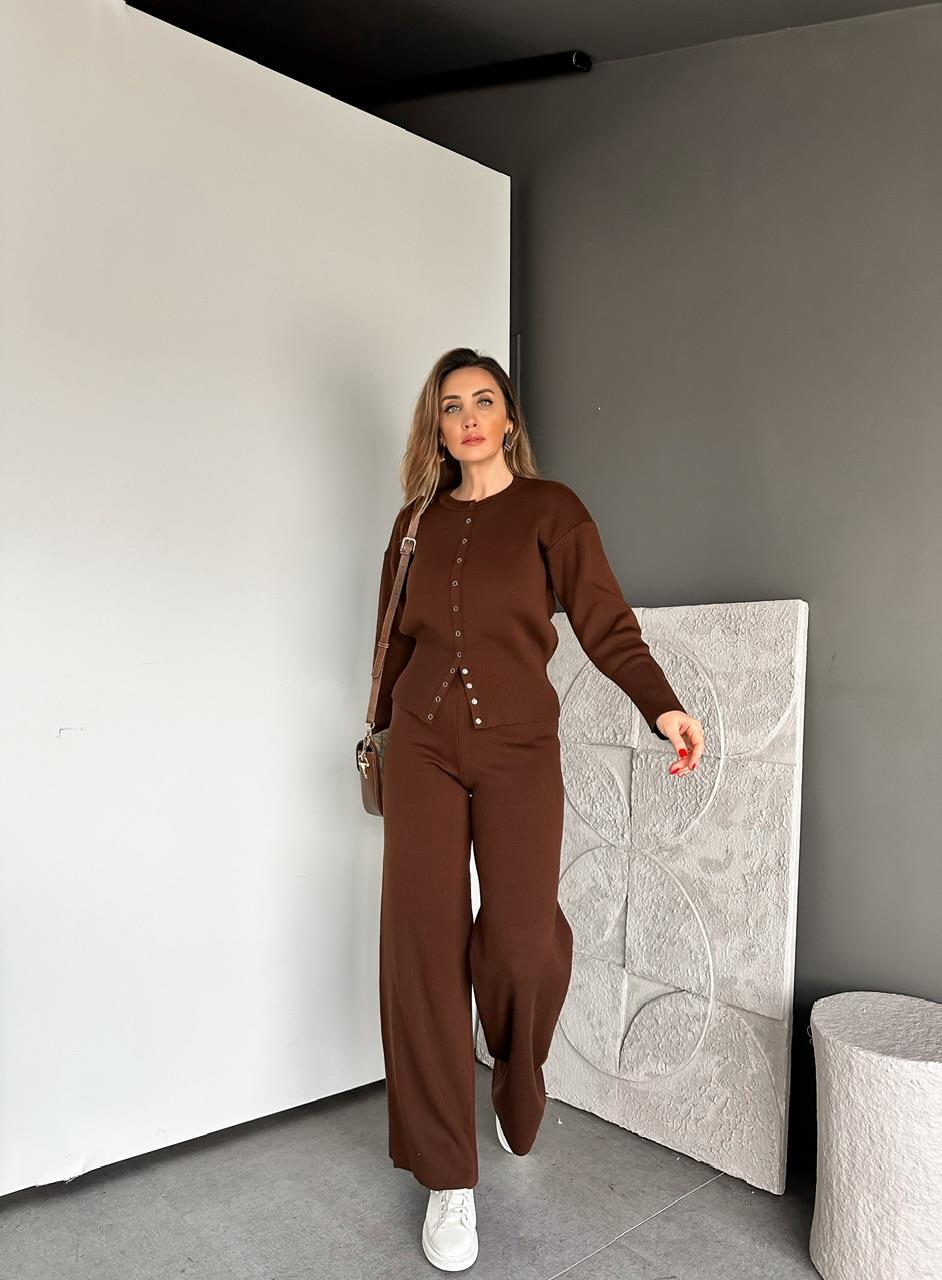 Kahve Çıtçıt Detaylı Triko Takım