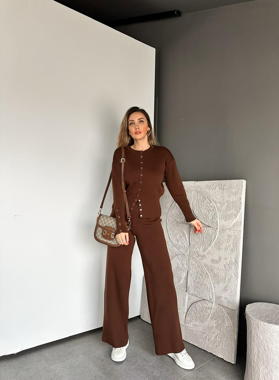 Kahve Çıtçıt Detaylı Triko Takım