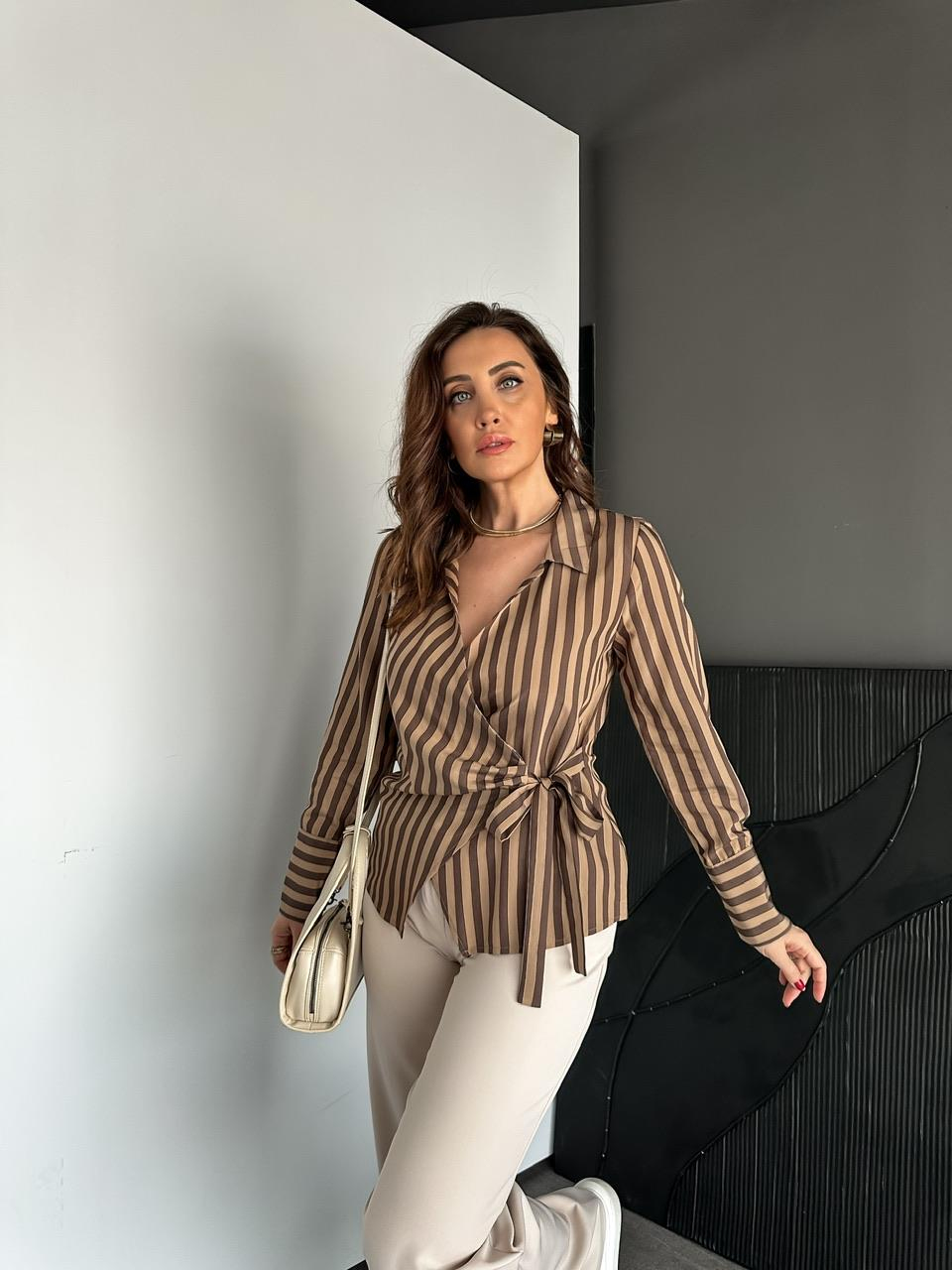 Kahve Çizgili Kruvaze Bağlamalı Gömlek