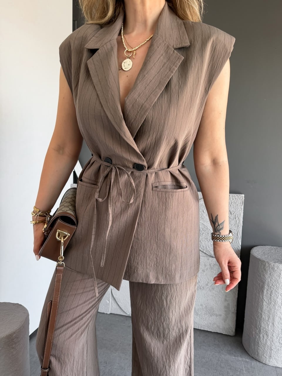 Kahve Çizgili Premium Takım