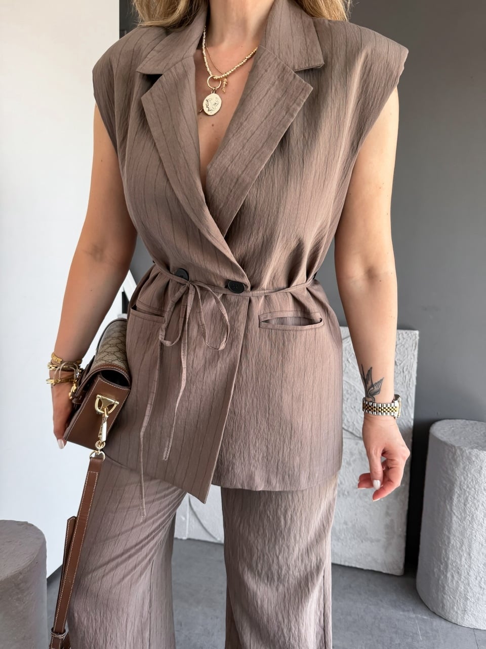 Kahve Çizgili Premium Takım