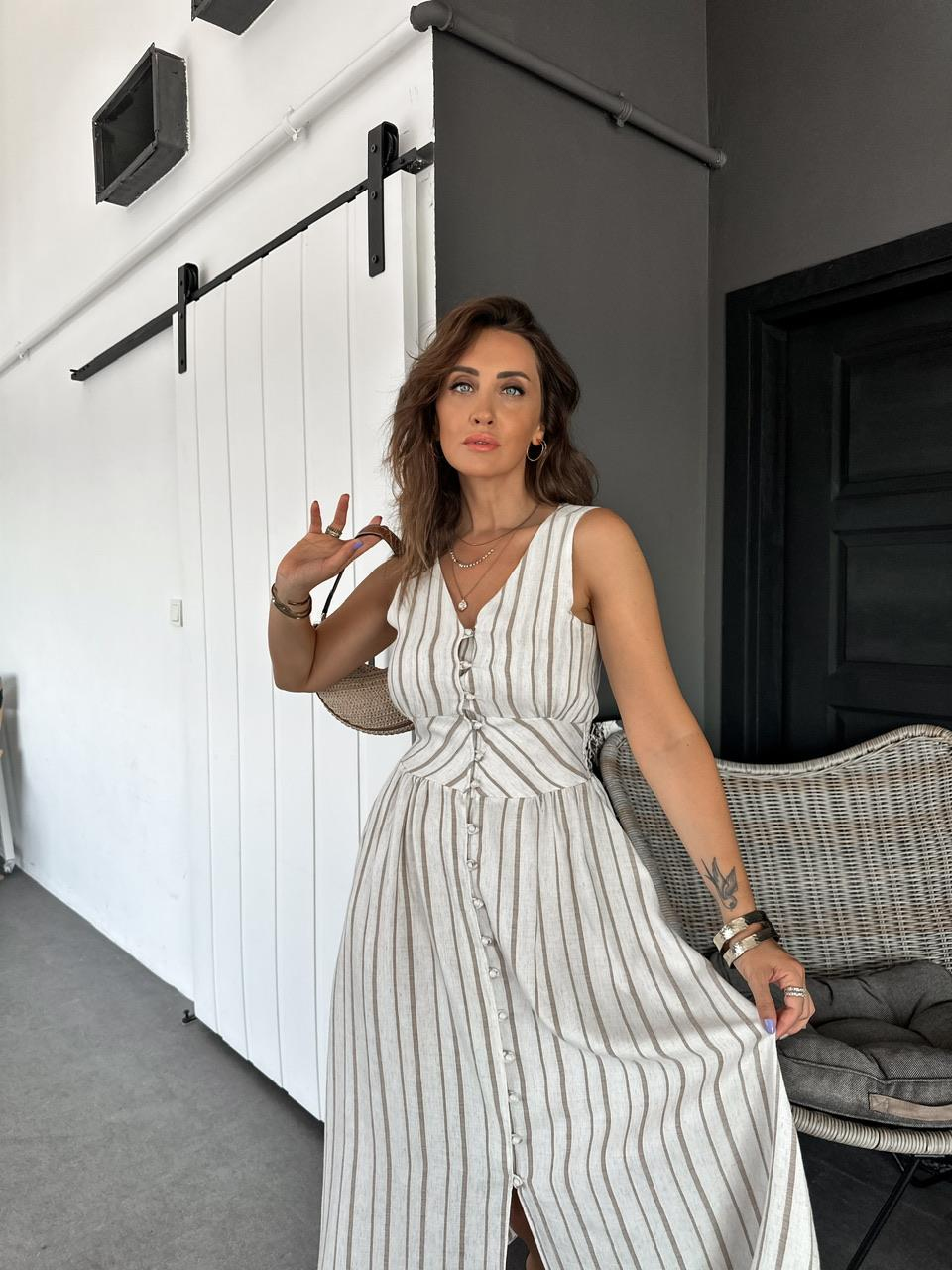 Kahve Çizgili Top Düğmeli Elbise