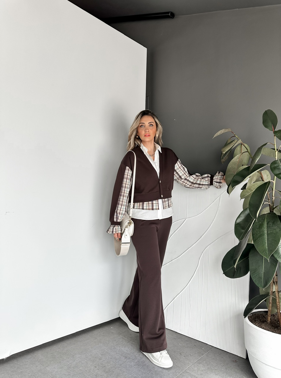 Kahve Ekose Çift Parça Üstlü Takım