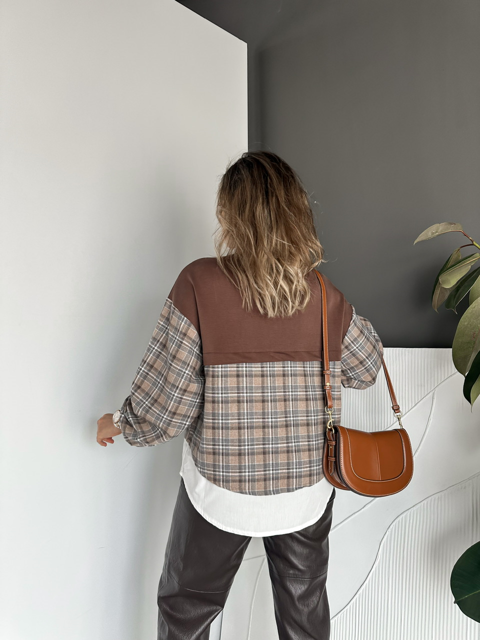 Kahve Ekose Gömlek Detaylı Sweatshirt