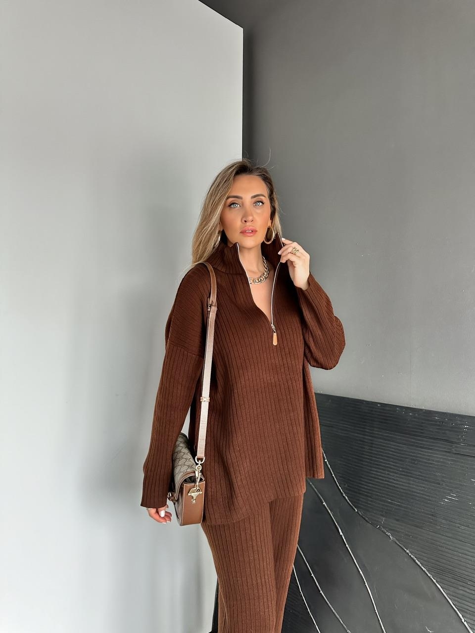 Kahve Fermuarlı Fitilli Triko Takım