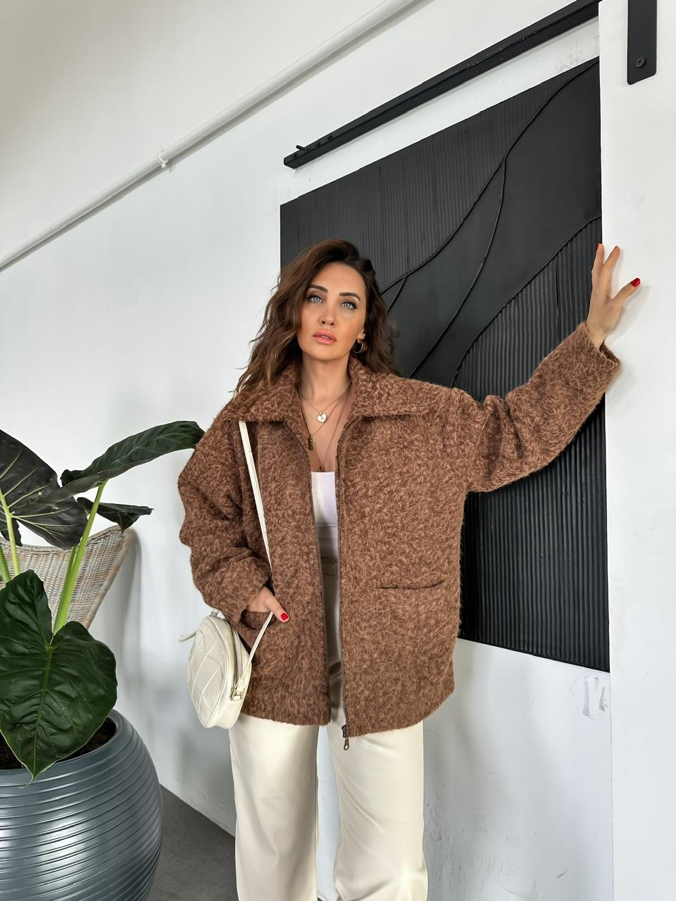 Kahve Fermuarlı Şık Kaban