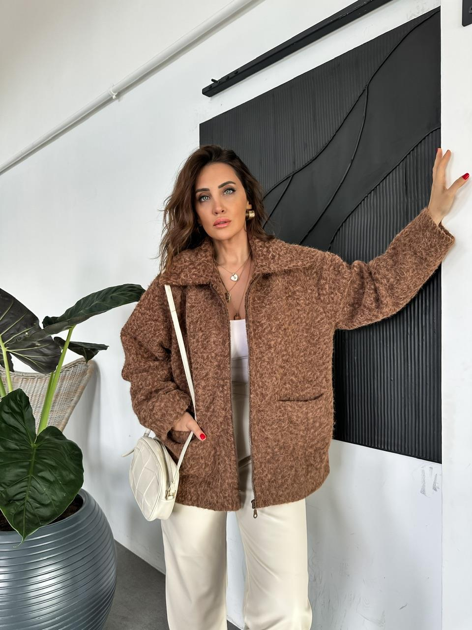 Kahve Fermuarlı Şık Kaban
