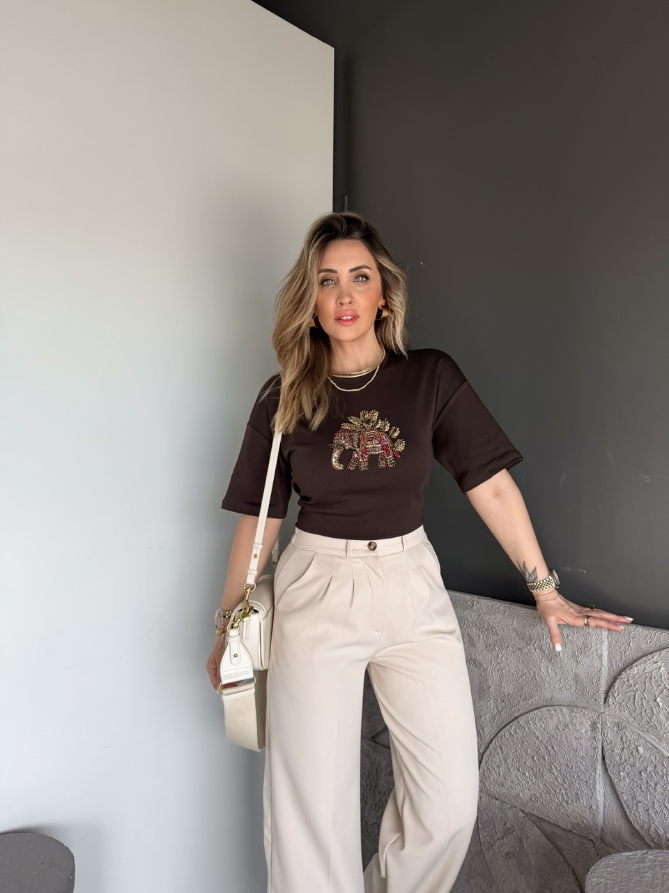 Kahve Fil Nakışlı Cotton Tshirt