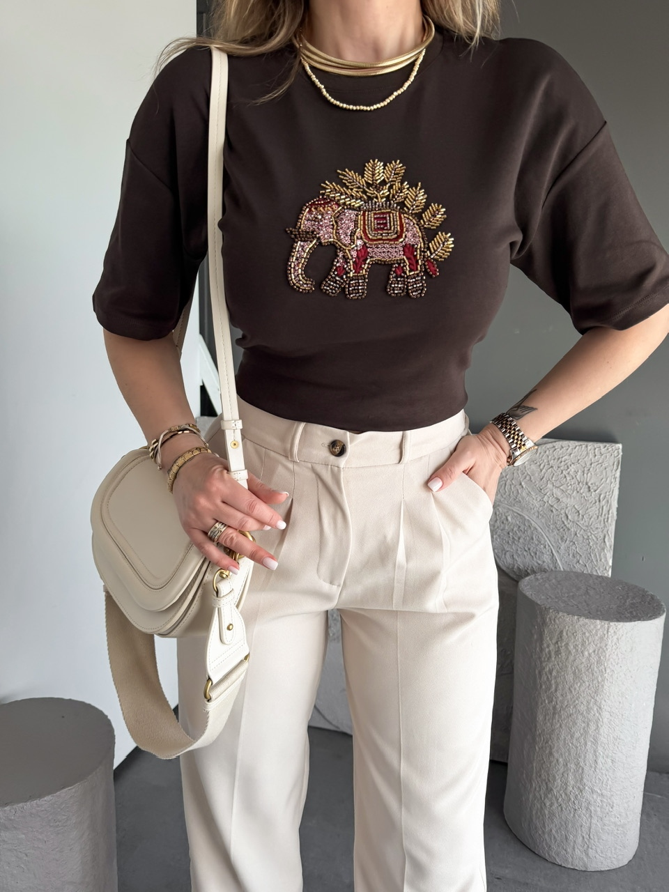 Kahve Fil Nakışlı Cotton Tshirt