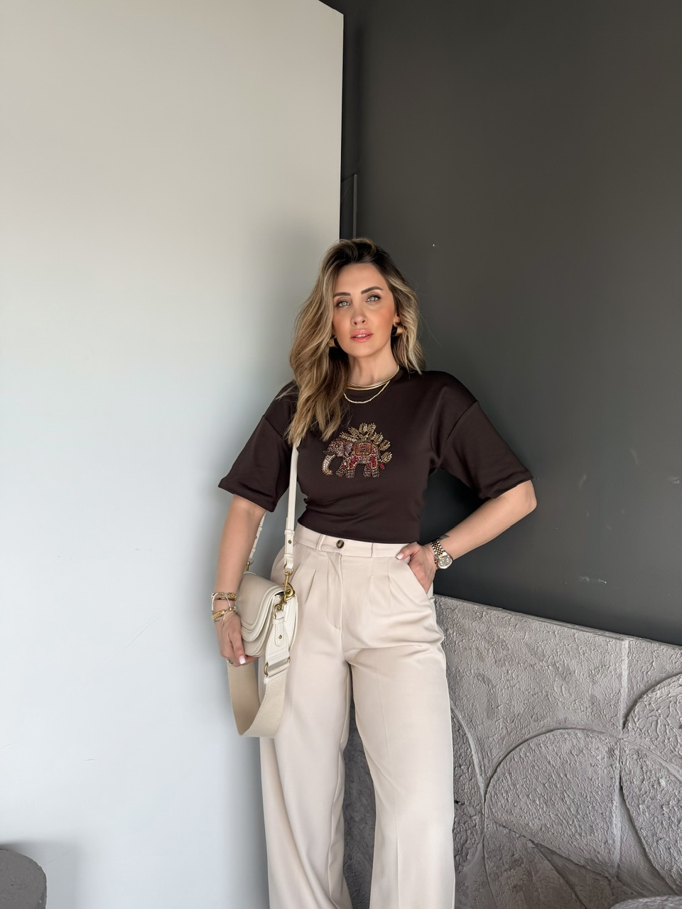 Kahve Fil Nakışlı Cotton Tshirt