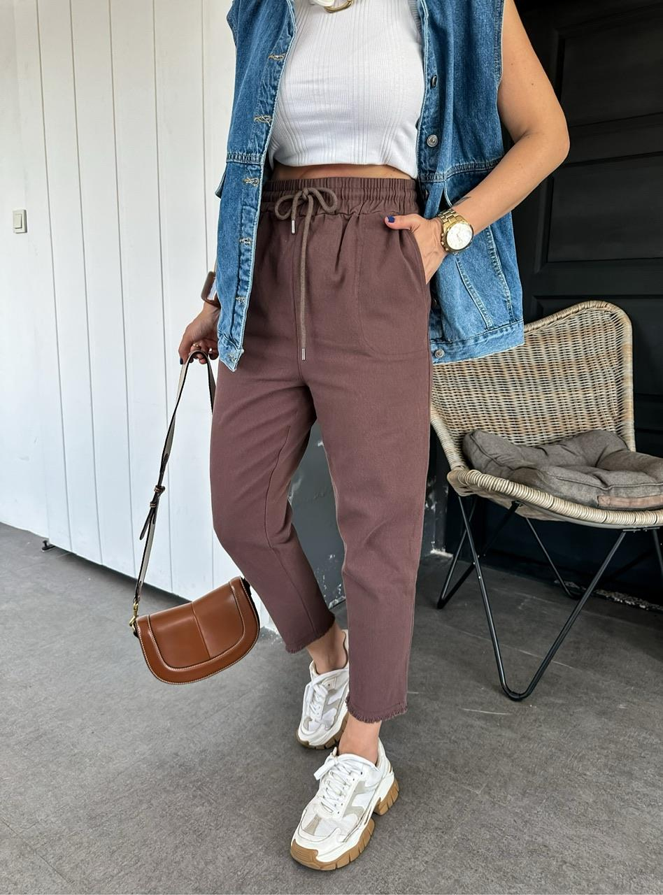 Kahve Gabardin Beli Lastikli Pantolon 