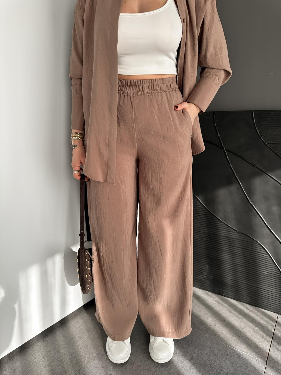 Kahve Gömleği Çıtçıtlı Şık Takım