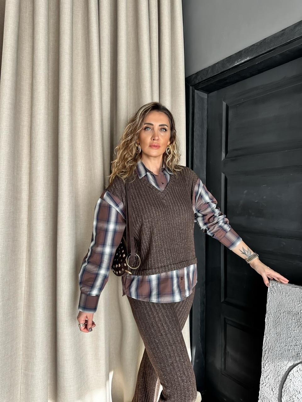 Kahve Gömlekli Kaşkorse Takım