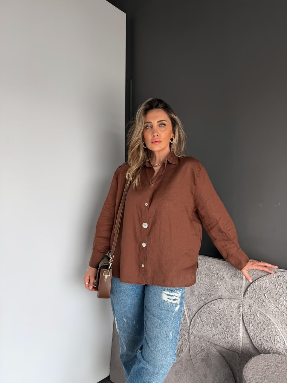Kahve Ham Keten Sedef Düğmeli Orijinal Gömlek