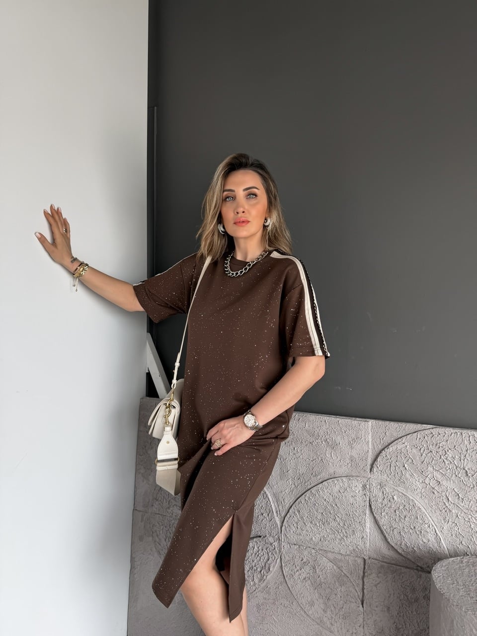 Kahve Işıltılı Şeritli Modal Elbise