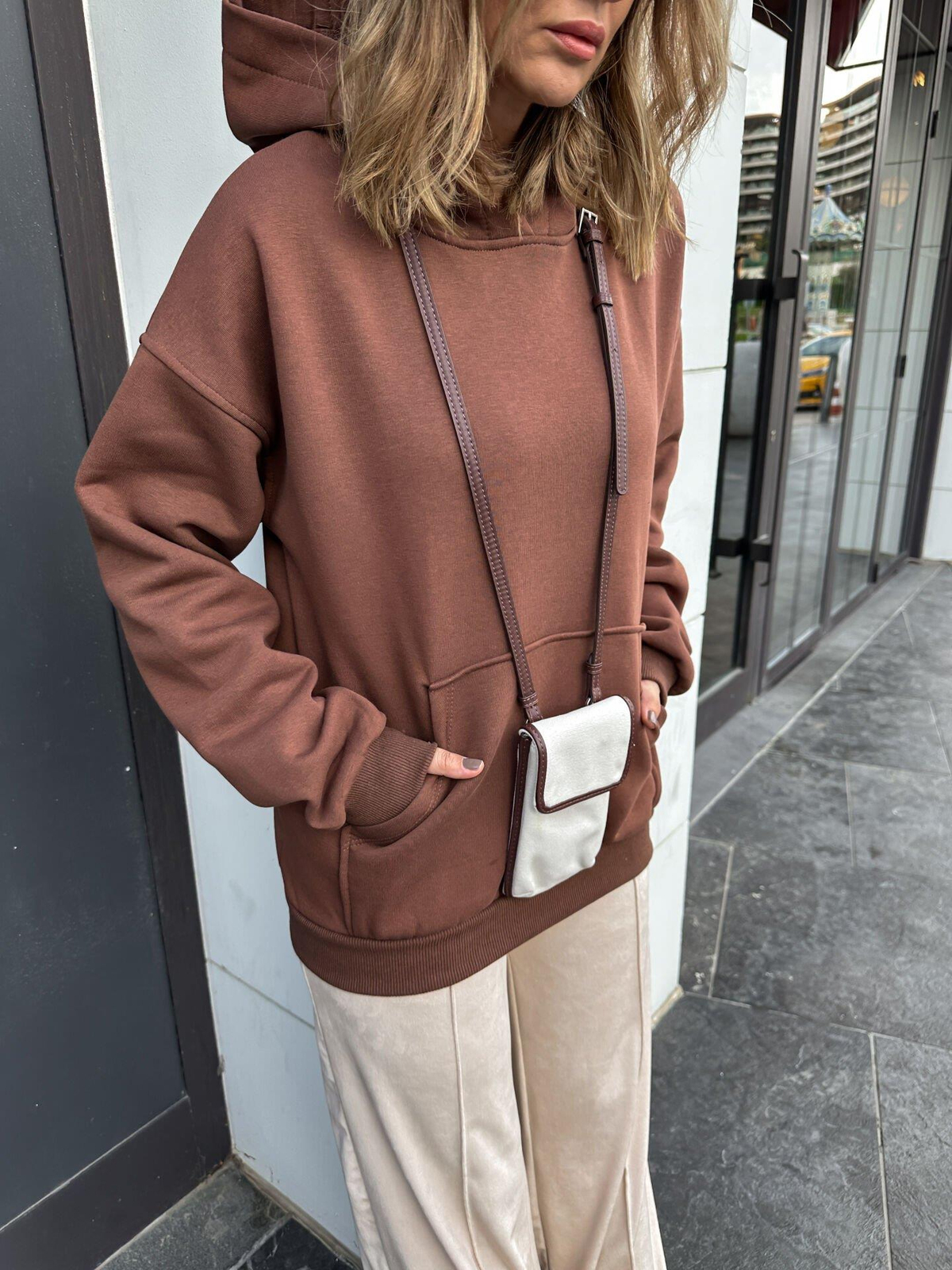 Kahve Kanguru Cepli Sweatshirt