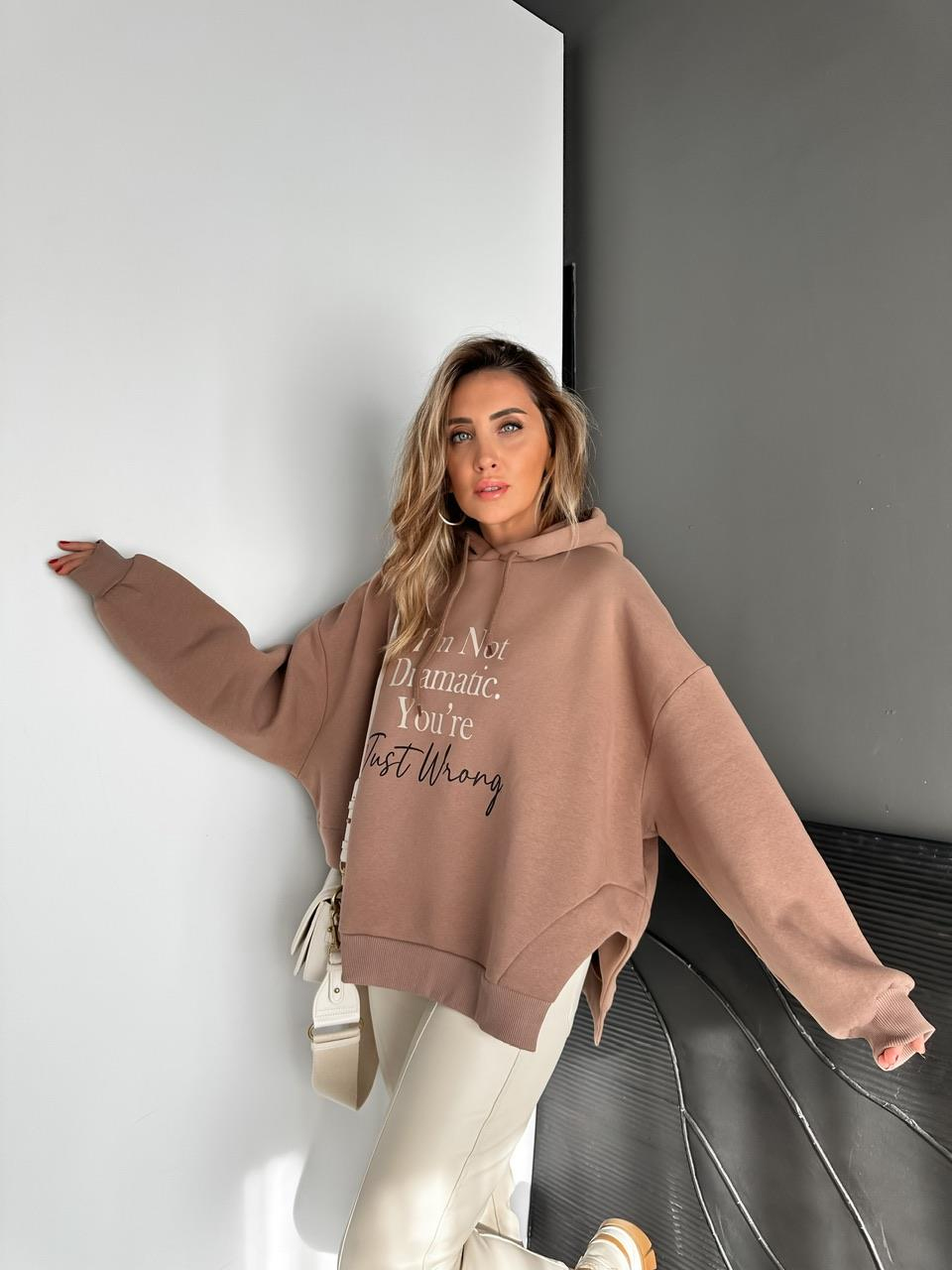 Kahve Kapşonlu Yanları Yırtmaçlı Sweatshirt