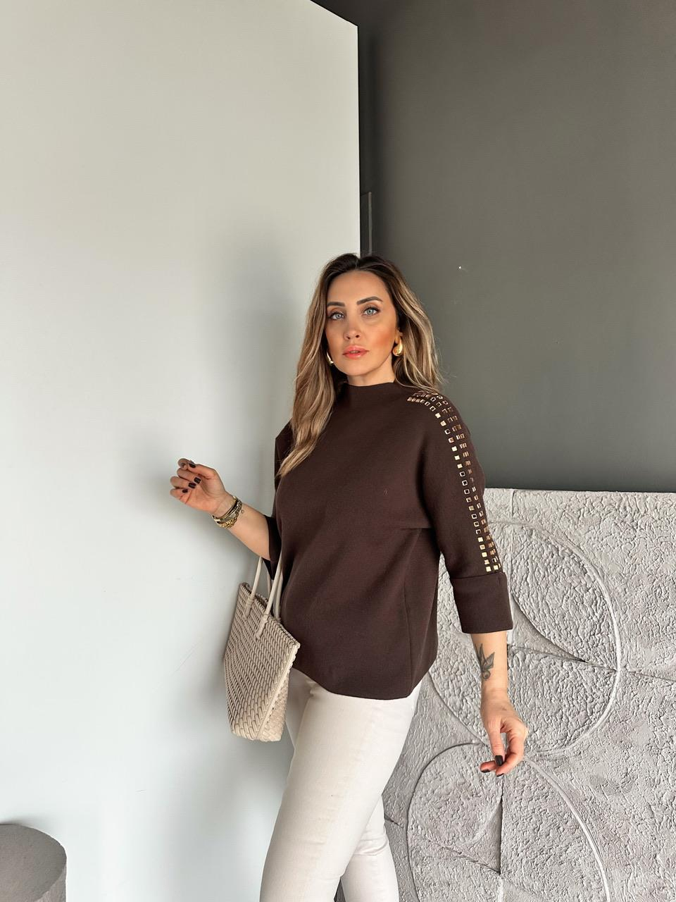 Kahve Kare Taşlı Premium Kazak