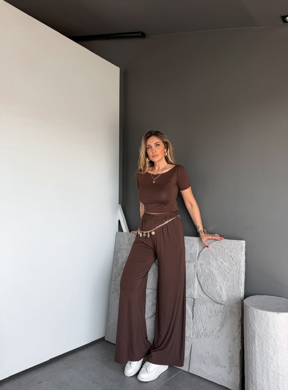 Kahve Kayık Yaka Likralı Basic Takım