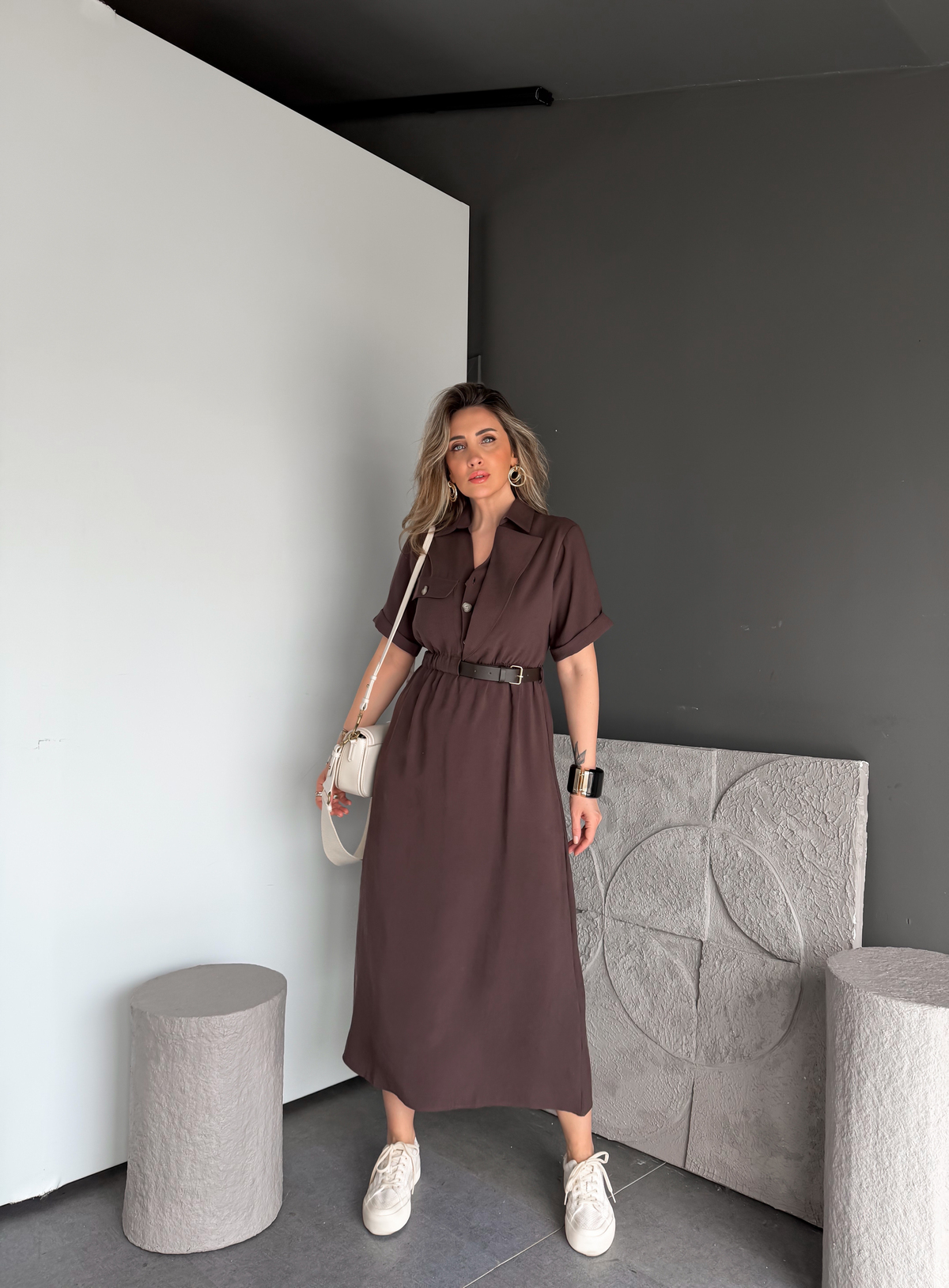 Kahve Kemerli Tek Cepli Tasarım Elbise