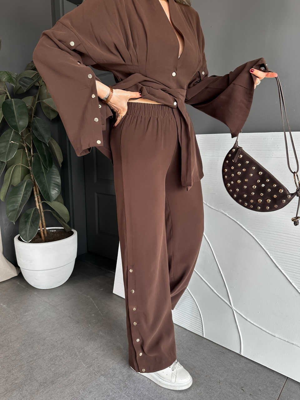 Kahve Kol Paça Çıtçıtlı Premium Takım