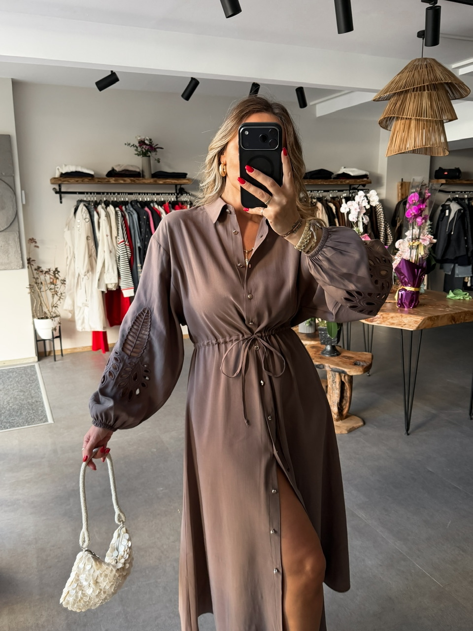 Kahve Kolları Nakışlı Beli İpli Uzun Kollu Elbise