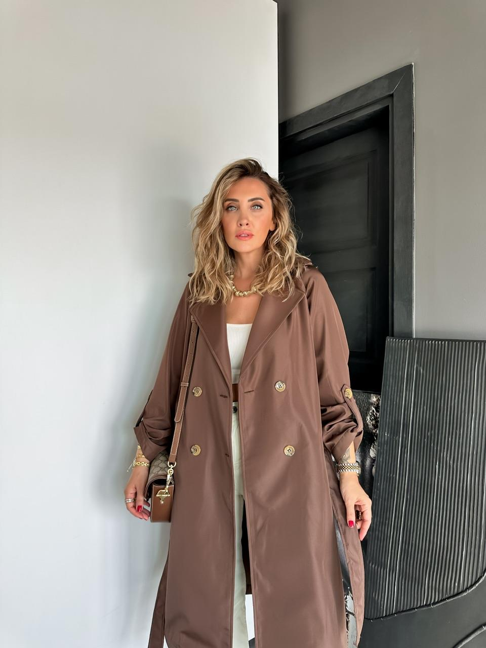 Kahve Kollu Düğmeli Kuşaklı Trençkot