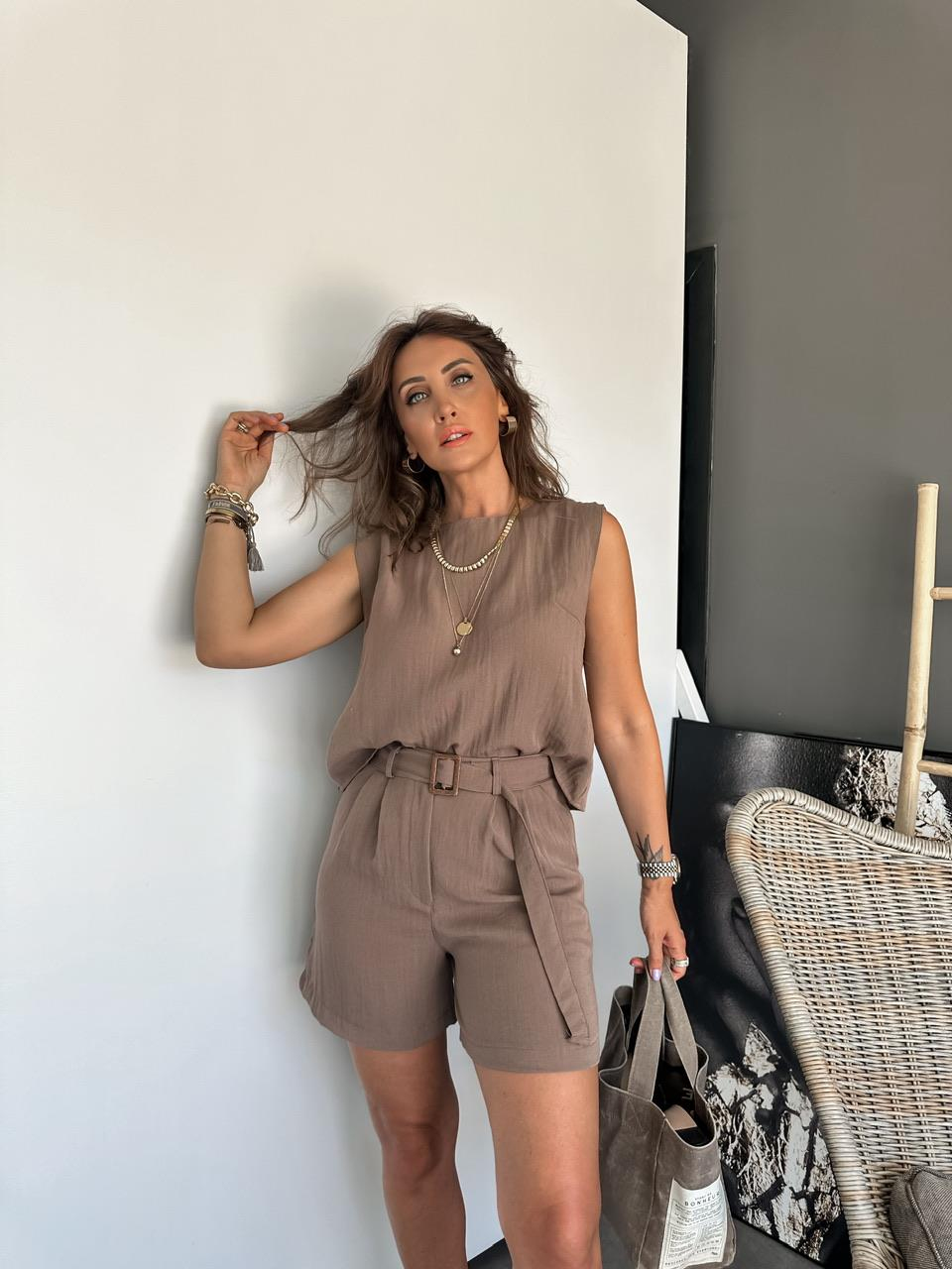 Kahve Kolsuz Şortlu Keten Takım