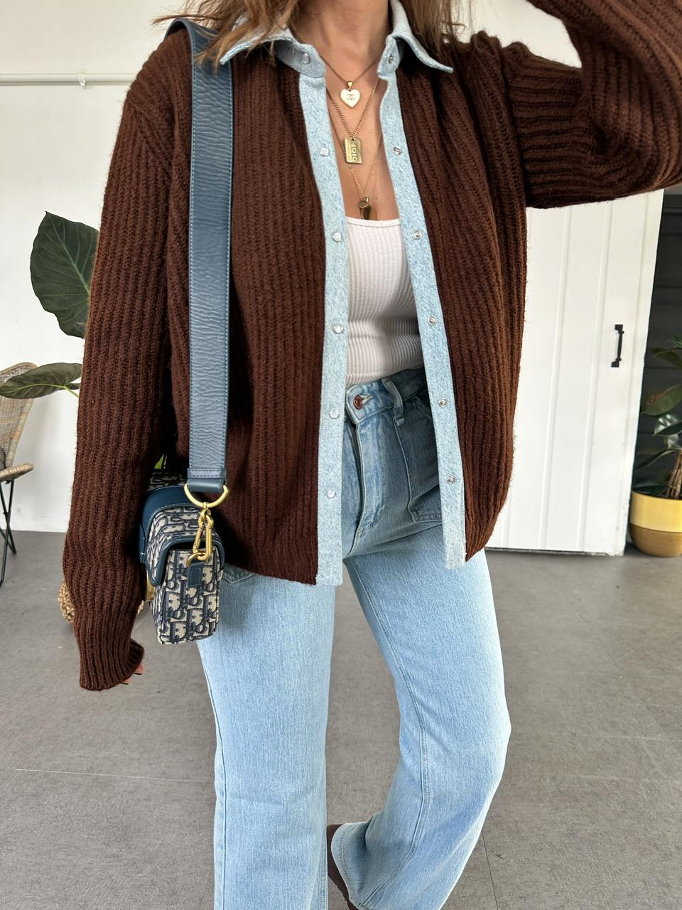 Kahve Kot Detaylı Çıtçıtlı Hırka
