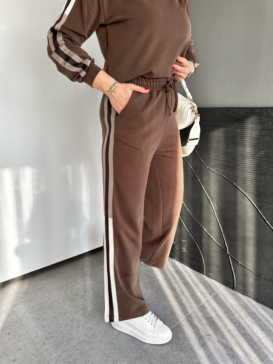 Kahve Krem Şeritli Modal Spor Takım
